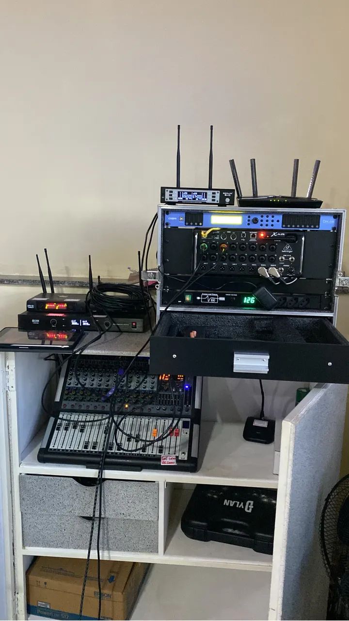 Aluguel de som e equipamentos para pequenos eventos! - Foto 5