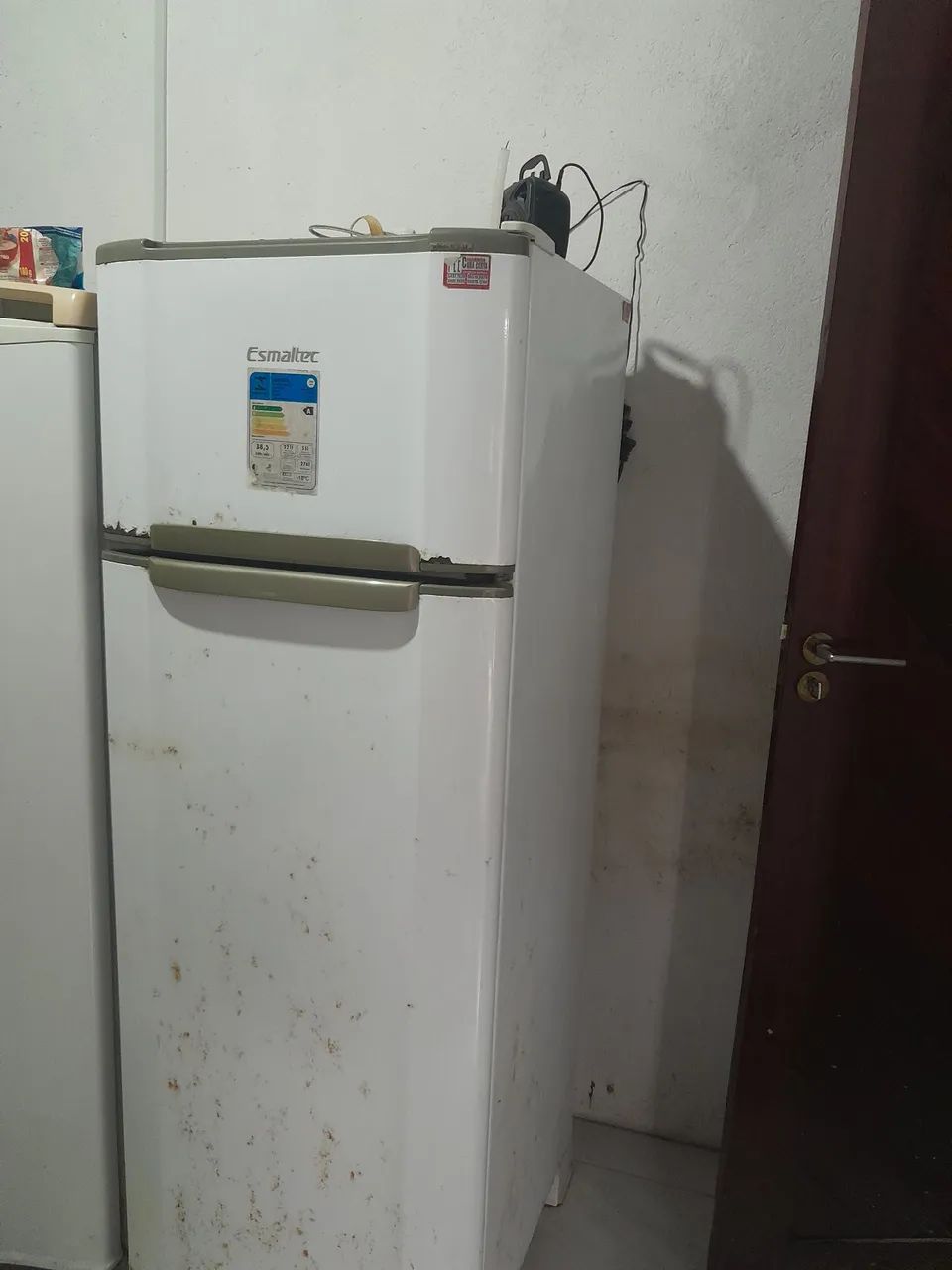 Geladeira em ótimo estado 