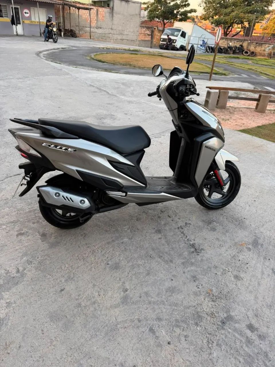 Honda Elite - Foto 3