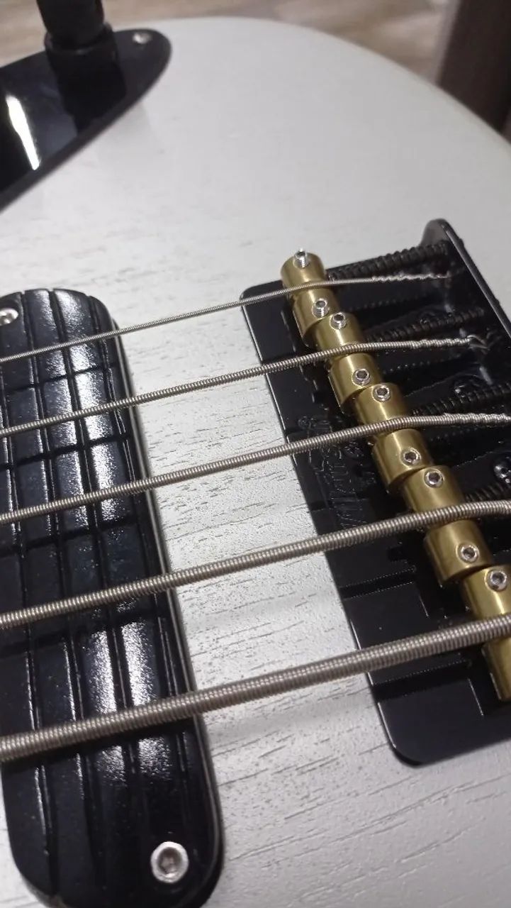Baixo Z Jazz Bass 5  - Foto 3