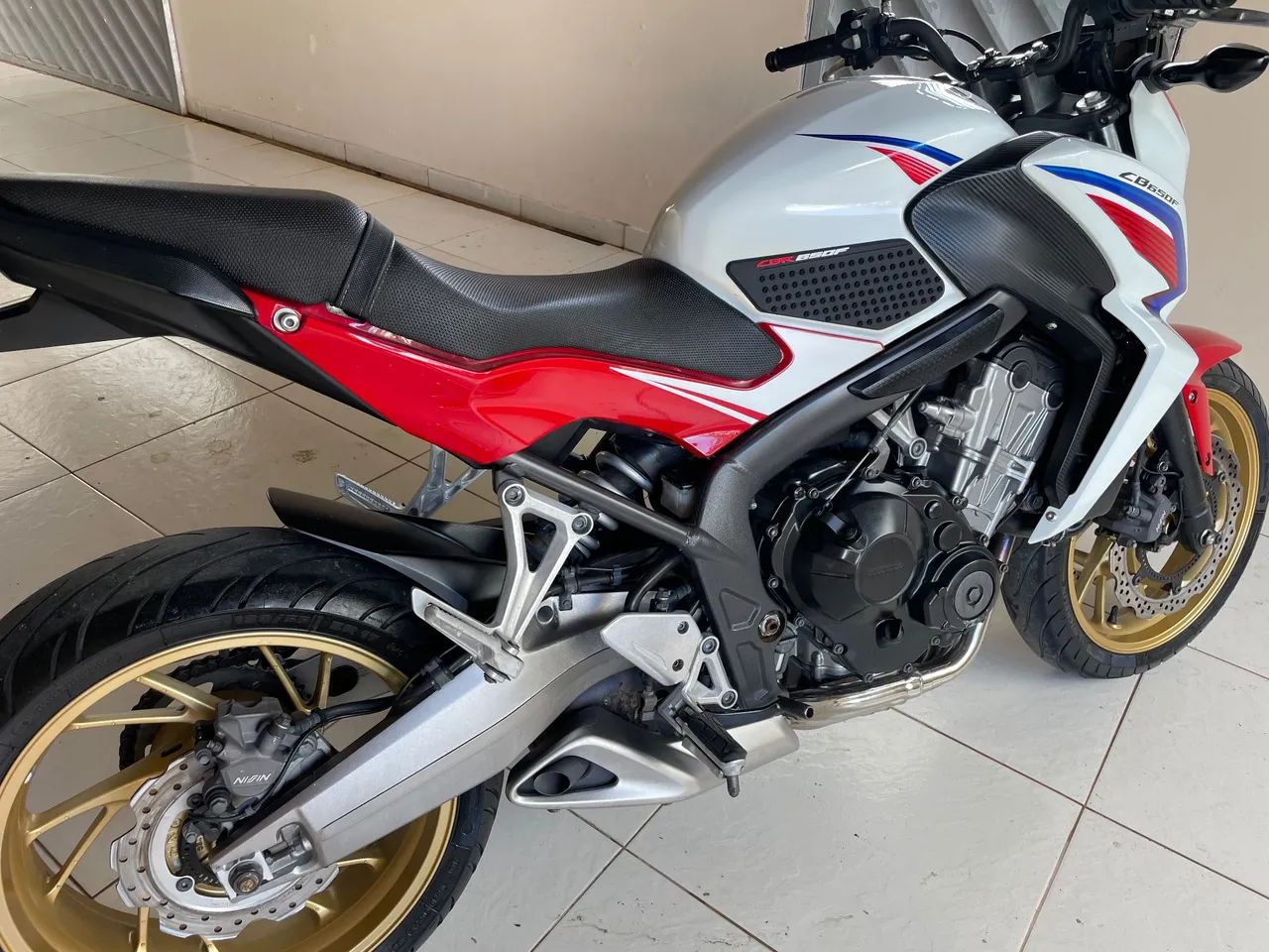 Honda CB650f - Foto 2