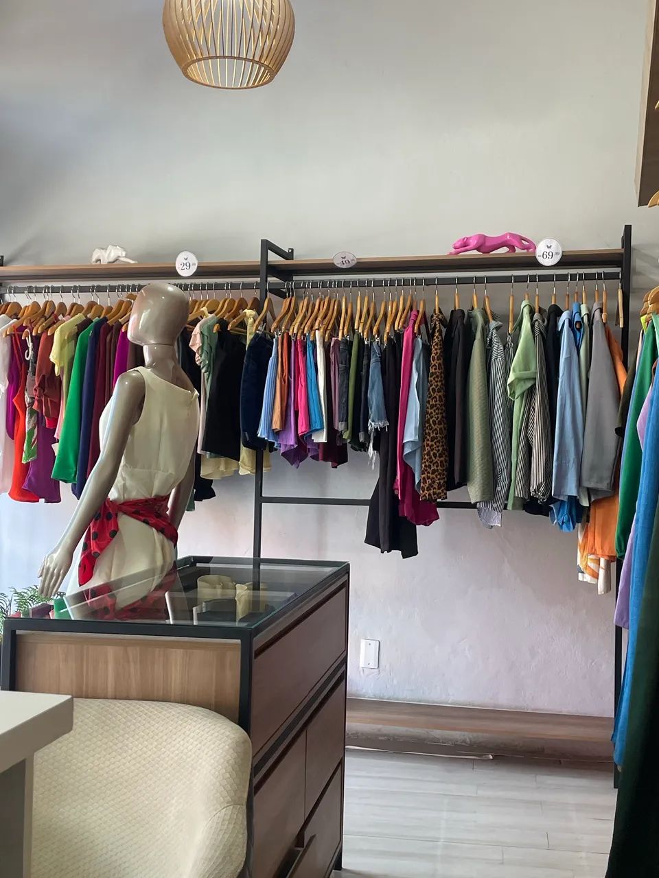 Arara industrial loja feminina 