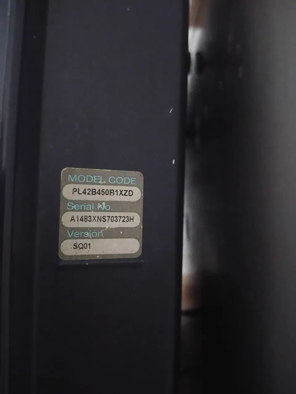 Vendo tv de plasma 42  polegadas, para conserto ou retirada de peça, está sem imagem. - Foto 2