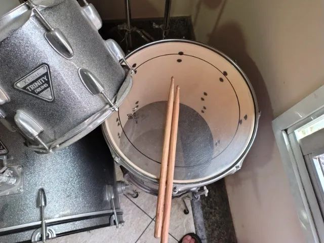 Bateria Acústica Completa Michael Trinity Dmt222 Bumbo 22 - Foto 2
