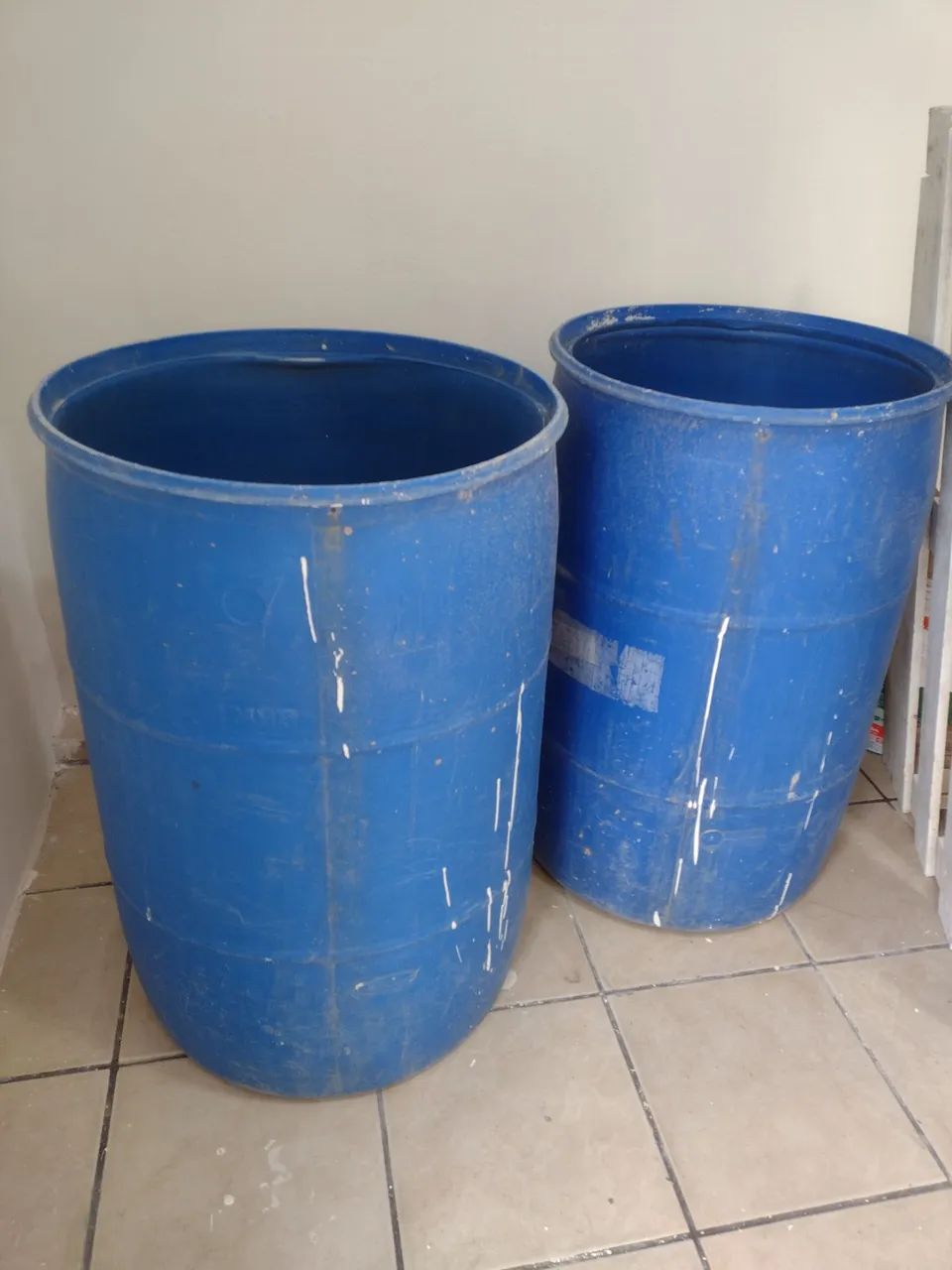 Tonéis de 200 litros - Foto 3