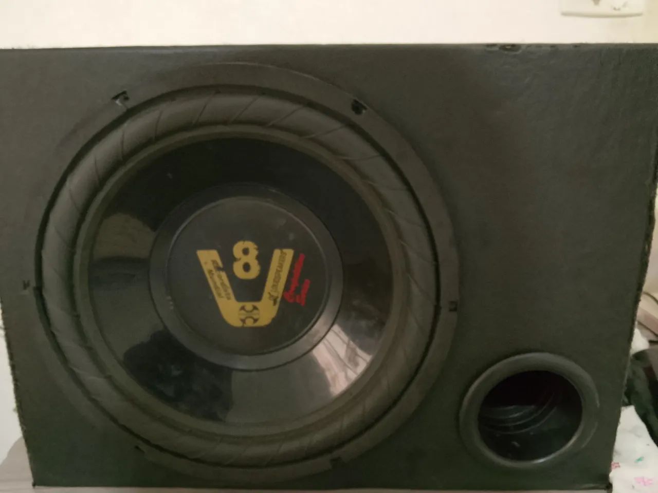 Caixa de som dutada 250w