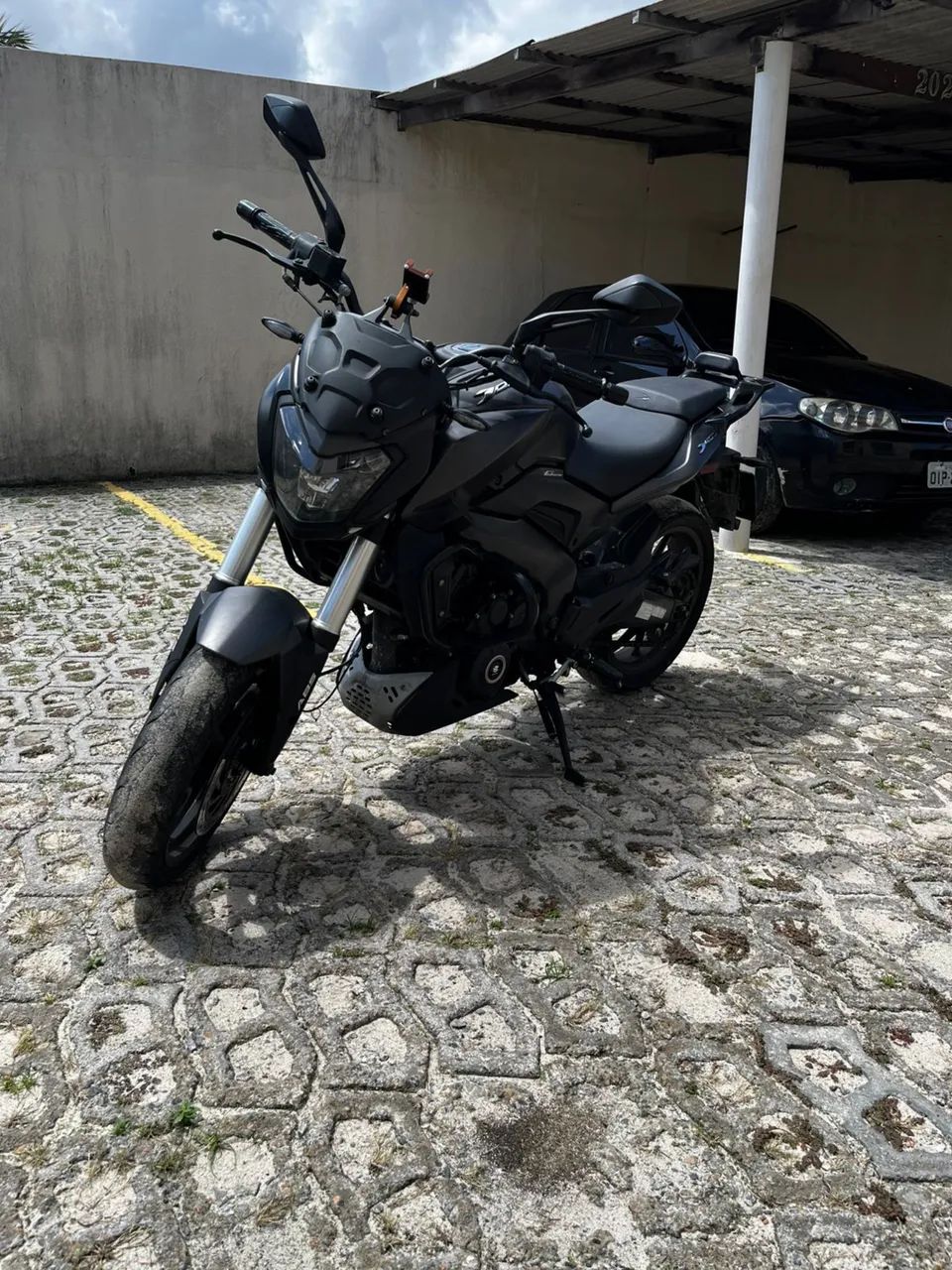 Dominar 400 nova 