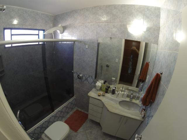 Casa com ótima área de lazer - Aceitamos permuta por apt - Foto 16