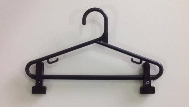 Cabide Infantil com Presilha