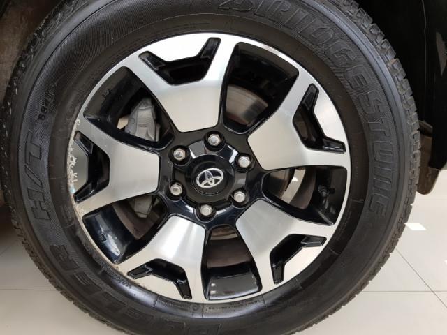 TOYOTA HILUX SW4 2.8 SRX DIAMOND 4X4 7 LUGARES 16V TURBO INTERCOOLER DIESEL 4. - Foto 11