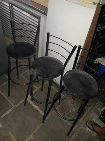 Banco alto pra bar