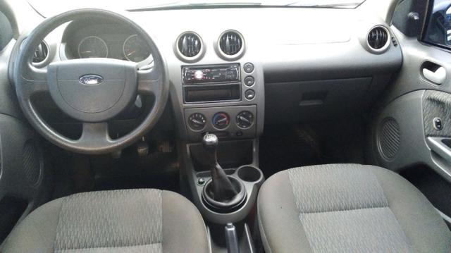 Ford Fiesta sedan 1.6 completo - Foto 11