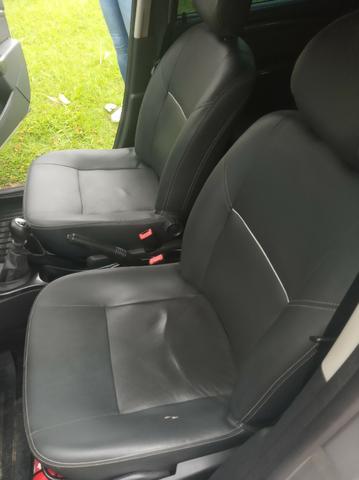 Duster 2.0 4x2 completa - Modelo 2014 - Foto 6