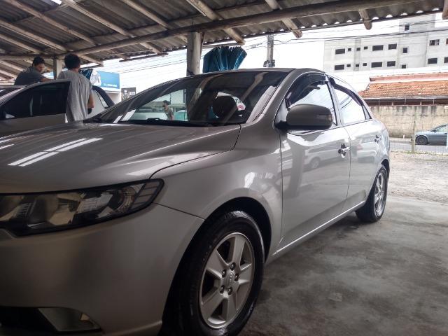 Kia Cerato - Foto 2