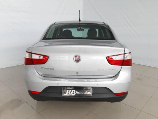 Fiat Grand Siena Essence 1.6 - Foto 10