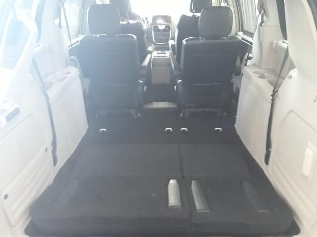 Chrysler Town & Country Limited 7 lugares Blindado - Foto 9