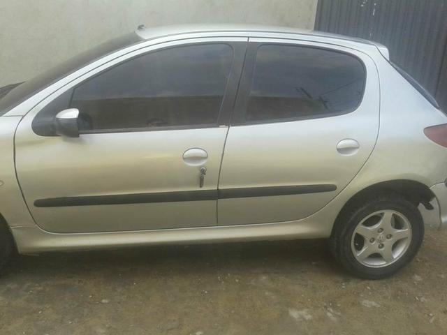 Peugeot 206 1.4 VC COMPLETO ACEITO TROCAS - Foto 2