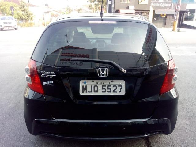 Honda Fit lx 1.4 completo,carro 2° dono,confira!!! - Foto 8