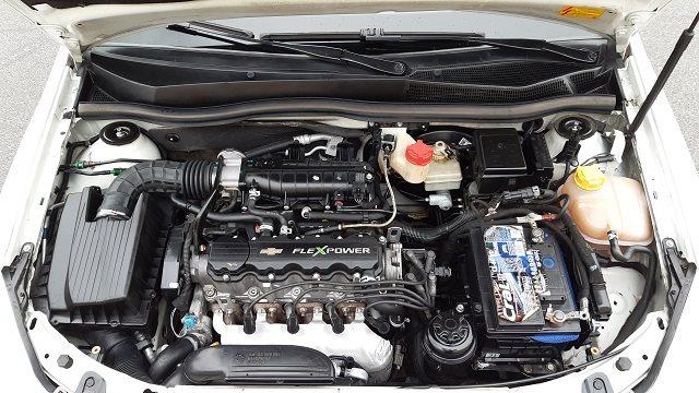 VECTRA 2011/2011 2.0 MPFI ELEGANCE 8V FLEX 4P MANUAL - Foto 14