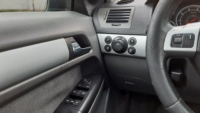 VECTRA 2011/2011 2.0 MPFI ELEGANCE 8V FLEX 4P MANUAL - Foto 11