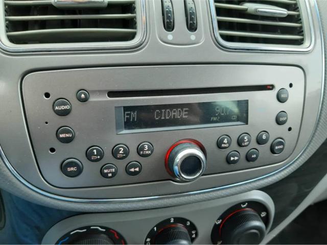 Fiat Grand Siena Essence 1.6 - Foto 3