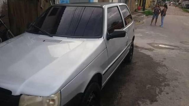 Vende-se um Fiat uno 2005