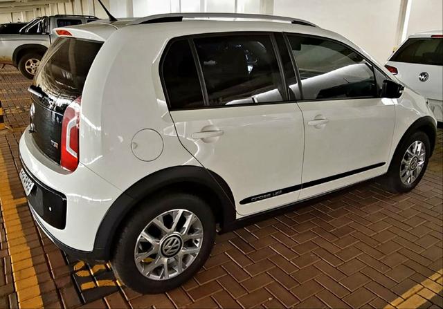 Volkswagen UP tsi Cross 16/17 - Foto 6