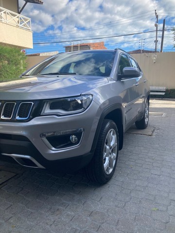 IMPECÁVEL JEEP COMPASS LONGITUDE 4 X 4 DIESEL 2021 7.000 KM