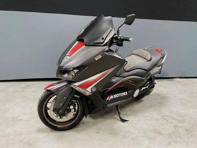 YAMAHA TMAX ABS