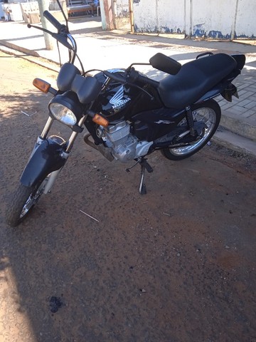 MOTO HONDA 150 ESI 2011
