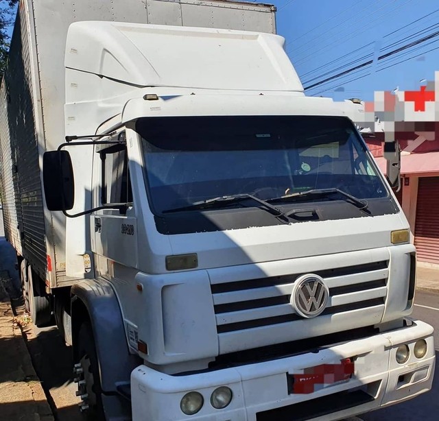 VOLKSWAGEN 23210