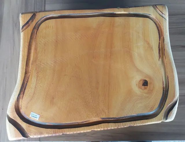 Taboa de madeira para churrasco e decoração 