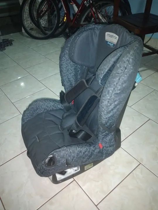 Canguru p bebê, suporte p banheira e cadeirinha para introdução alimentar. - Foto 4