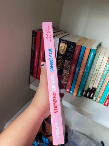 Livro :Vermelho Branco e Sangue azul  - Foto 2