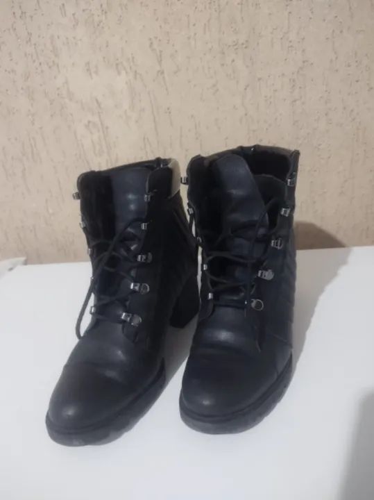 Botas e tênis  - Foto 5