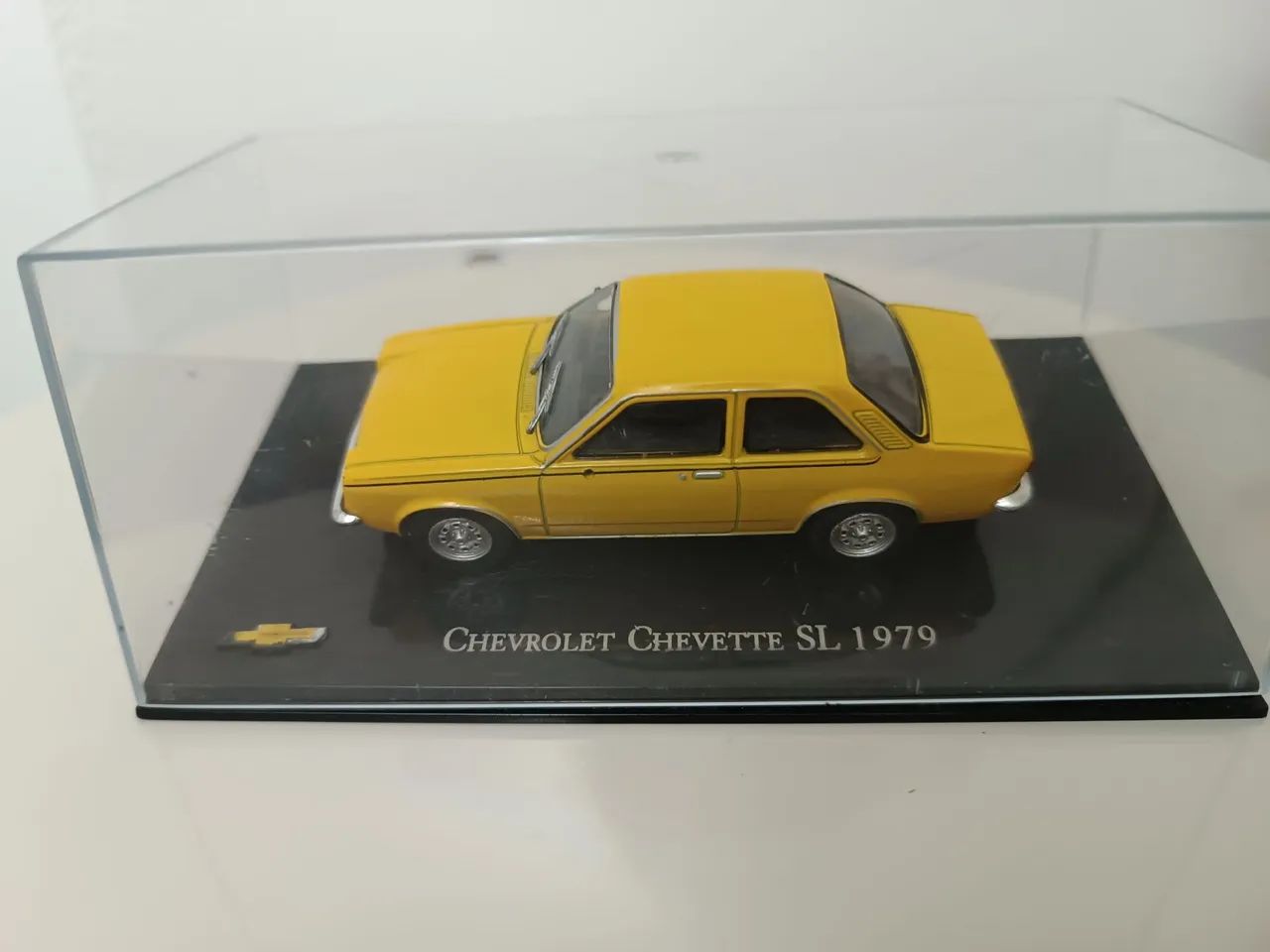 Lote com 5 minis, escala 1:43 - Foto 2