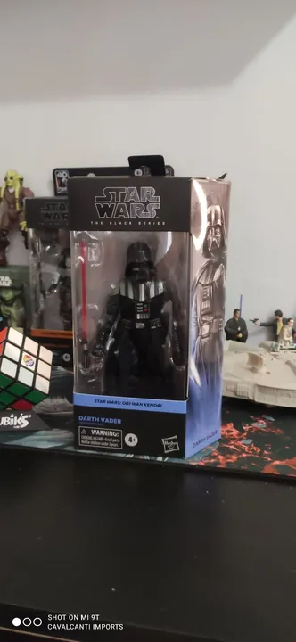 Darth Vader - Star Wars The Black Series + black R2D2
