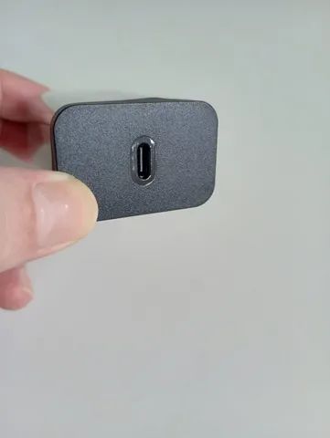 Motorola Turbo Power 68W - Rápido Com Cabo Usb-C/USB-C Bivolt Preto - Foto 2
