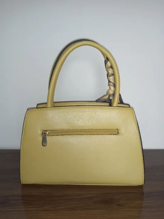 Bolsa Estruturada Pavão de Ouro Amarela 3 Compartimentos - Foto 3