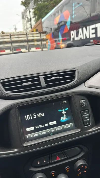 Onix Joy 1.0 6 Marchas  completo 2019/2019 novissimo para exigentes - Foto 4