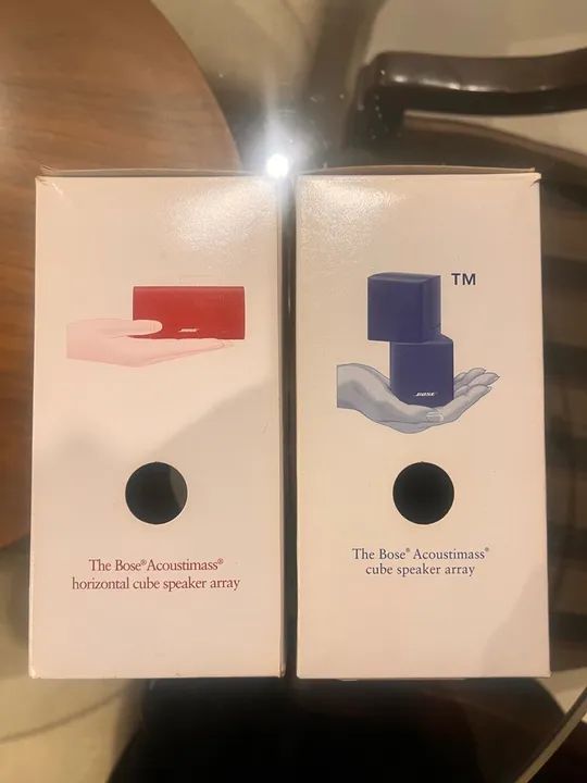 Equipamento Home Theater Bose com 5 caixas de som e subwoofer Speaker