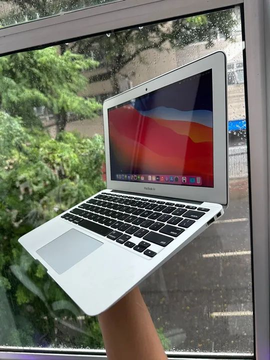 MacBook Air 2013 A1466 Intel core i5 4GB ram 120GB SSD  - Foto 3