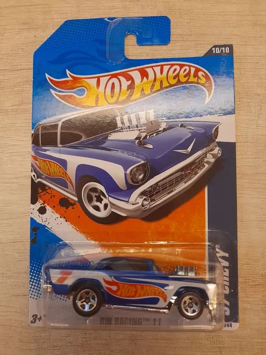 HOT WHEELS 57 CHEVY HW RACING 11 - Foto 2