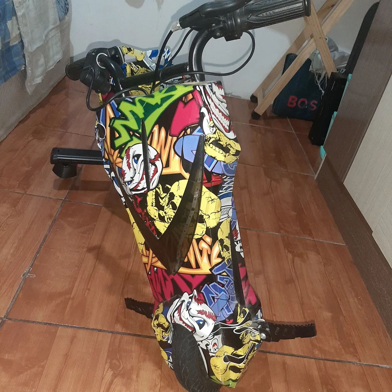 Triciclo elétrico 