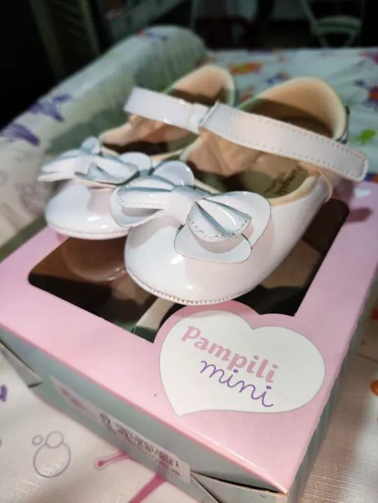 Sapato Pampili Nina branco com laço n. 17