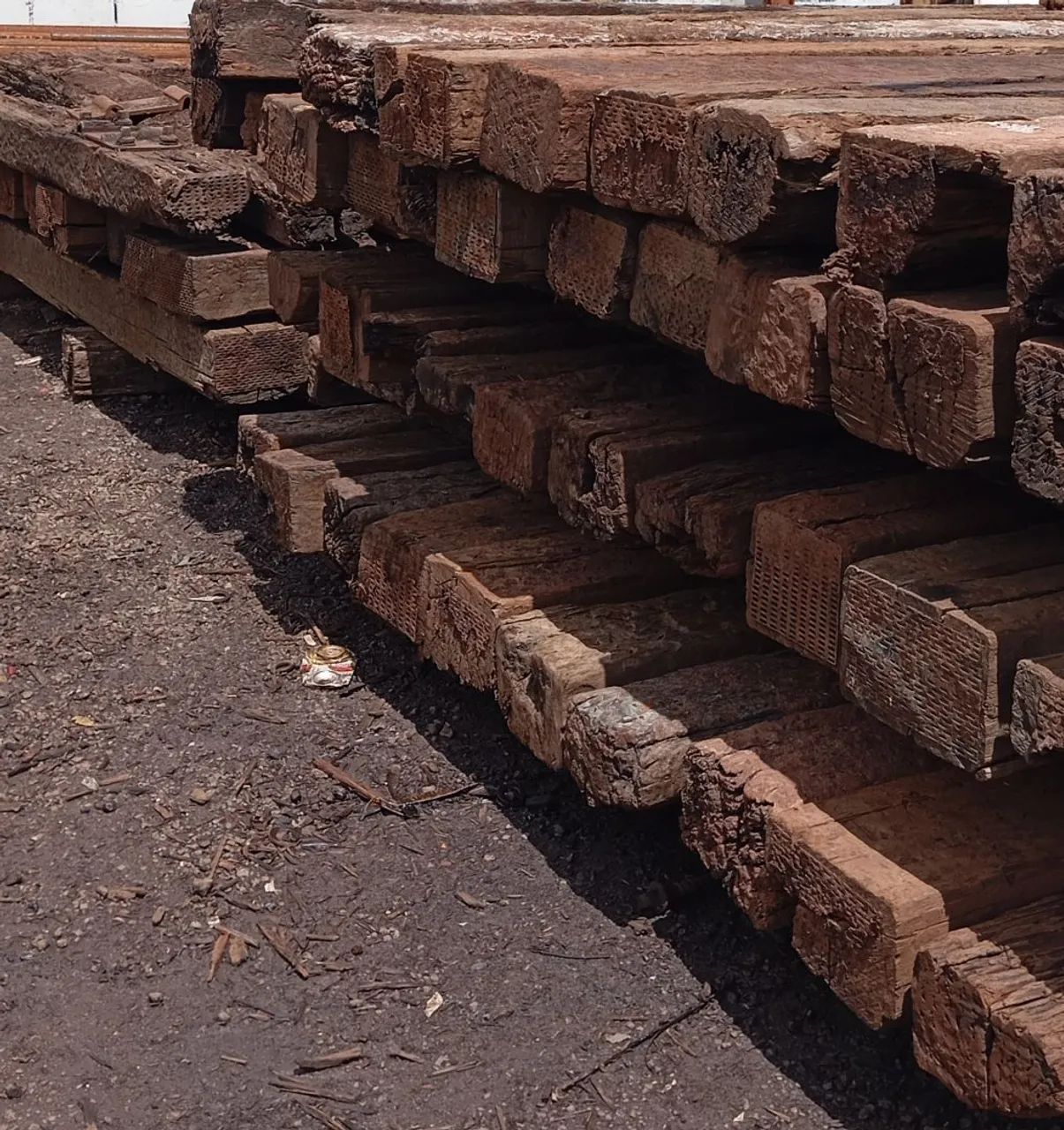 DORMENTES RÚSTICOS p/ metro R$ 100 - Foto 4