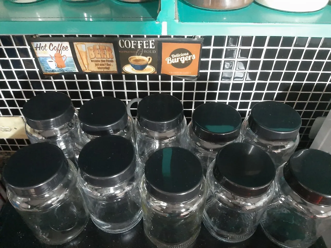 Conjunto de 10 potes de vidro com tampa plástica