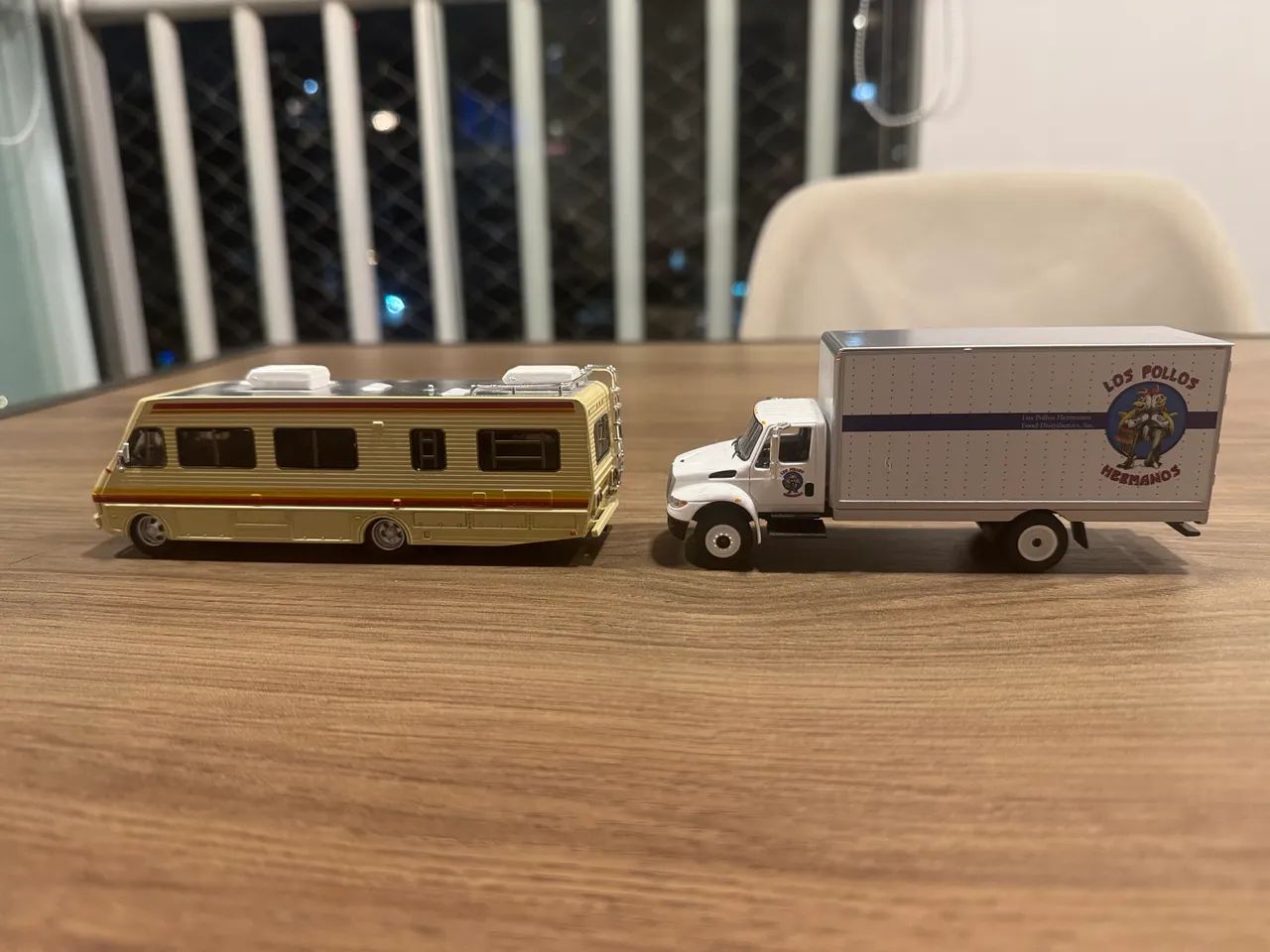 Rv e caminhao los pollos hermanos breaking bad miniatura - Foto 3