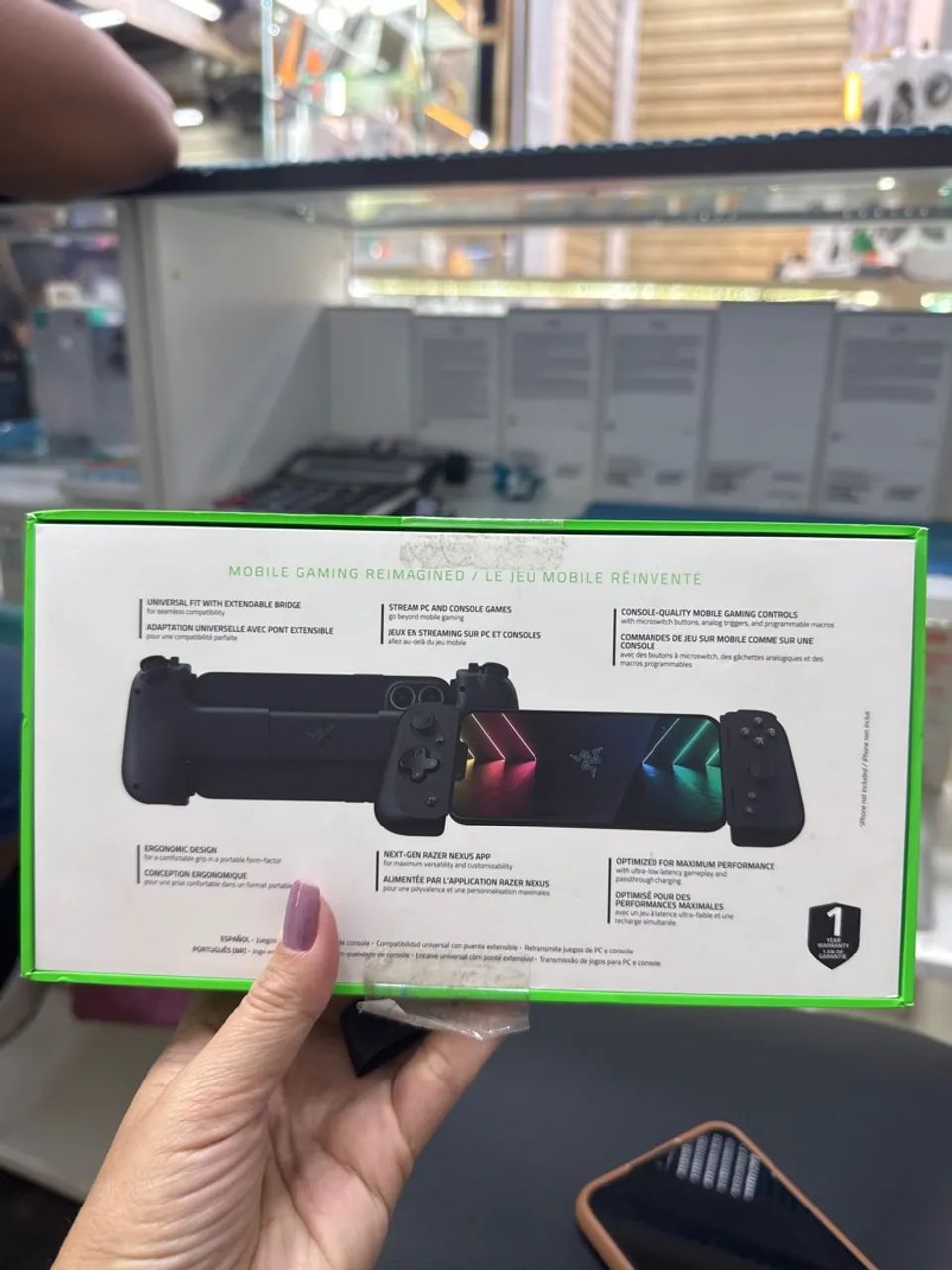 Razer Kishi V2 - Controle Mobile para iPhone - Foto 2