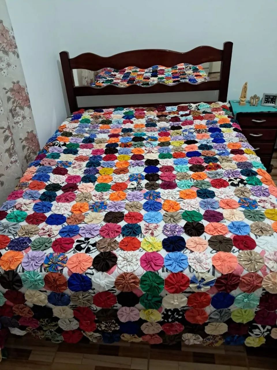 COLCHA DE FUXICO ARTESANAL  - Foto 2